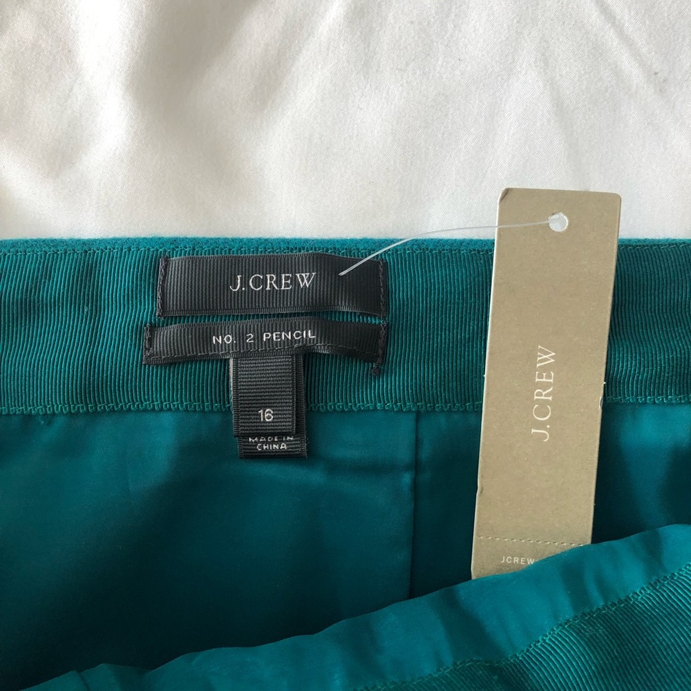 JCrew wool pencil skirt in emerald W size 16. Tags on
